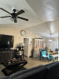 2000 Fleetwood Sunpointe Manufactured Home
