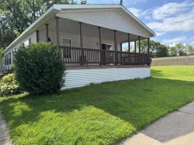 Photo 3 of 15 of home located at 105 Beach Drive Rockford, MN 55373
