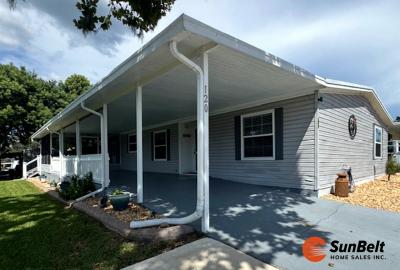 Photo 5 of 76 of home located at 9701 E Hwy 25 Lot 120 Belleview, FL 34420