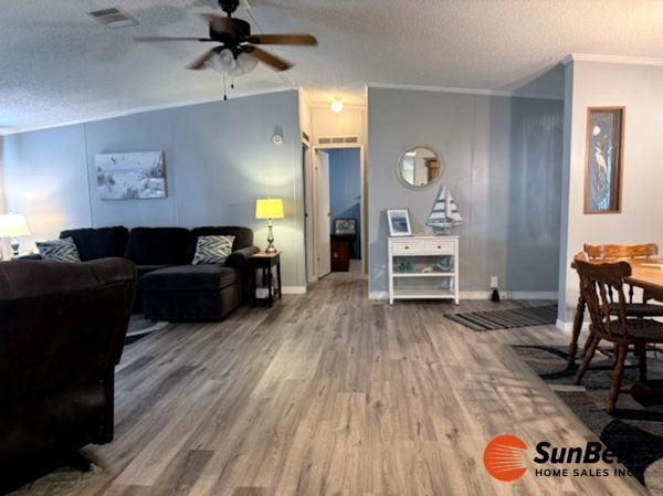 1989 Palm Harbor Mobile Home
