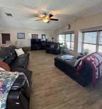 1989 Mobile Home