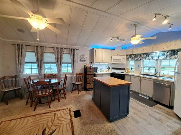 1992 Mobile Home