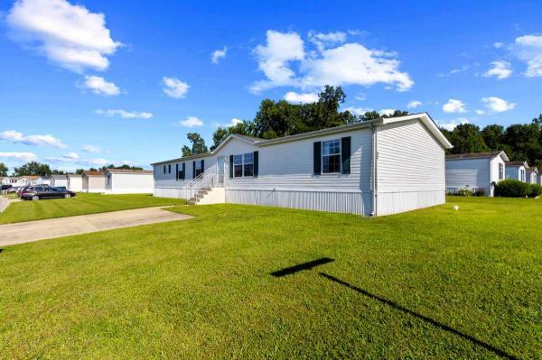 2004 Clayton Mountaineer Manufactured Home