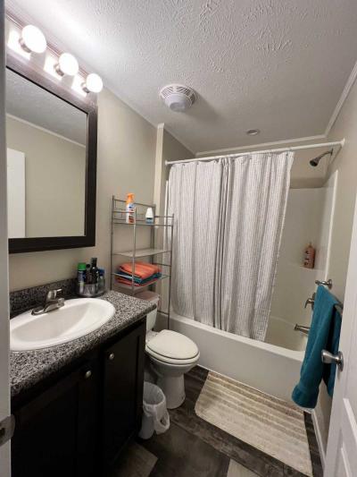 Photo 4 of 8 of home located at 18 Nicklaus Ave Nevada, IA 50201