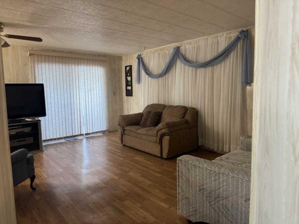 Photo 1 of 2 of home located at 55  Rose Wood Dr. Thonotosassa, FL 33592