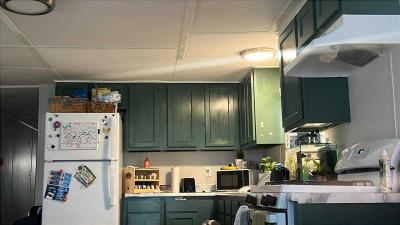 Photo 4 of 8 of home located at 43225 Chalon Ave. #113 Sterling Heights, MI 48314