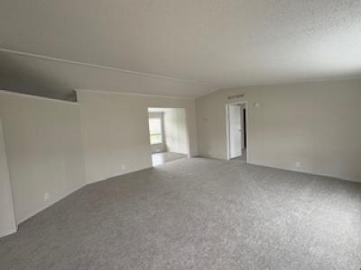 Photo 3 of 16 of home located at 100 Monet White Lake, MI 48383
