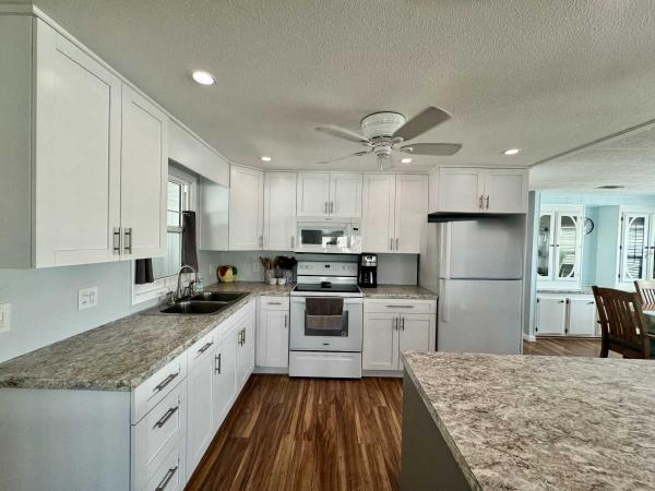 1982 Manufactured Home