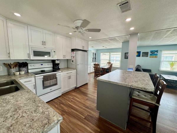 1982 Manufactured Home