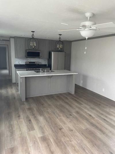 Mobile Home at 418 N Troutman St, #15 Kewanna Mhc, IN 46939