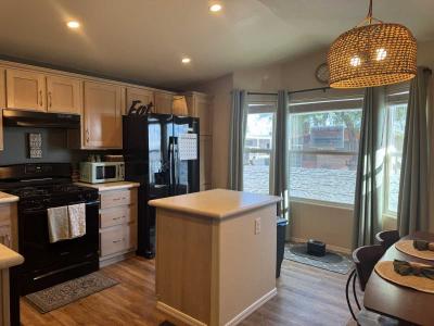 Photo 3 of 23 of home located at 3411 S. Camino Seco #105 Tucson, AZ 85730