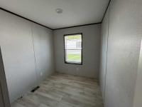 2024 Commodore Mobile Home