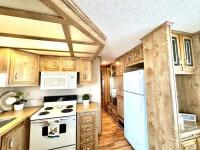 1987 Schult Manufactured Home