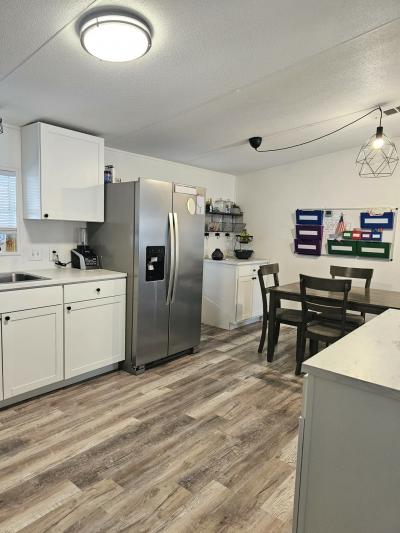 Photo 5 of 14 of home located at 431 Ridgemont Loop Davenport, FL 33897