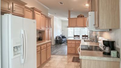 Photo 5 of 17 of home located at 613 Water Oak Blvd Lady Lake, FL 32159