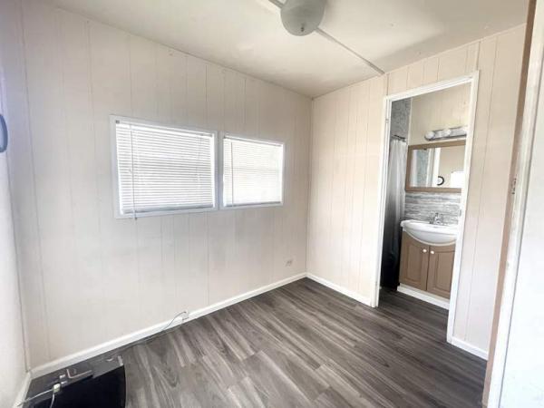 1972 UNK Manufactured Home