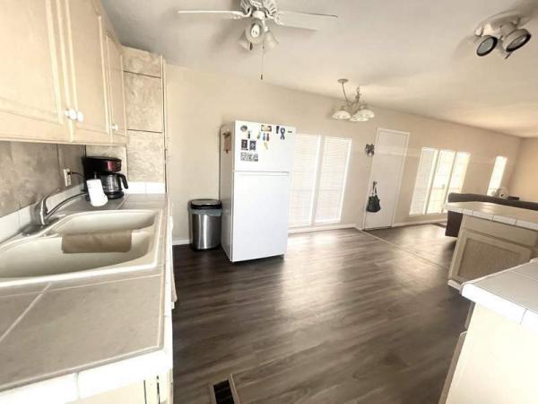 1972 UNK Manufactured Home