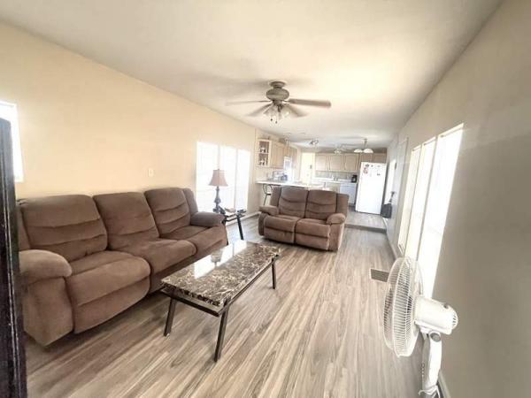 1972 UNK Manufactured Home