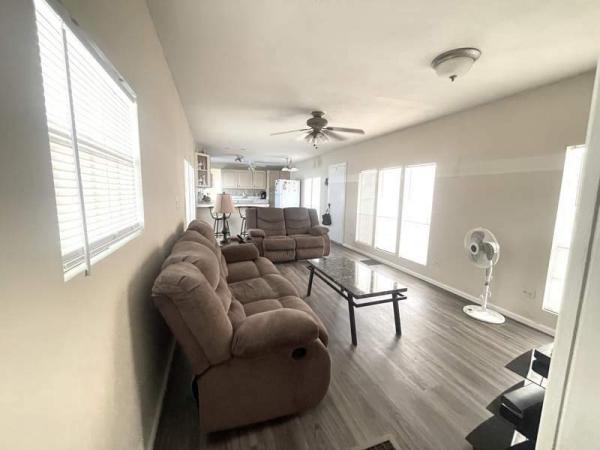 1972 UNK Manufactured Home