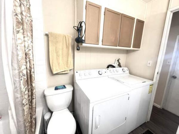 1972 UNK Manufactured Home