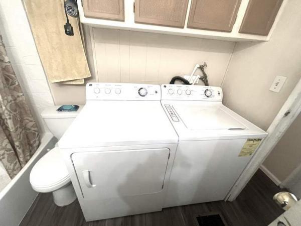 1972 UNK Manufactured Home