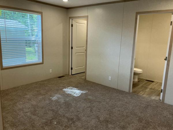 2025 CMH Manufacturing West, Inc. mobile Home
