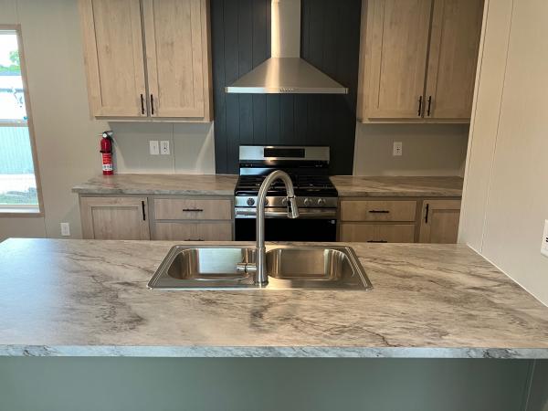 2025 CMH Manufacturing, Inc. mobile Home