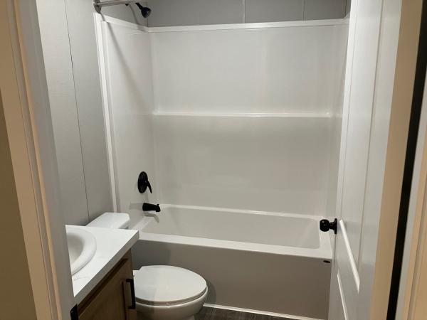 2025 Champion Home Builders, Inc. mobile Home