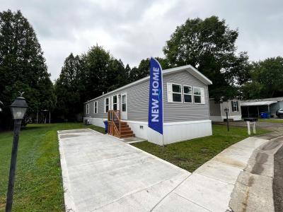 Mobile Home at 7152 Colonial Place Ravenna, OH 44266