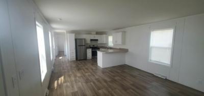 Photo 2 of 12 of home located at 2525 County Line Rd., #223 Des Moines, IA 50321