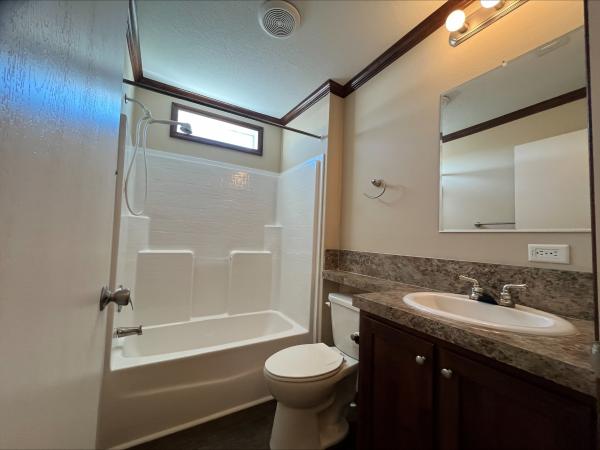 2016 Champion RH2562C Mobile Home
