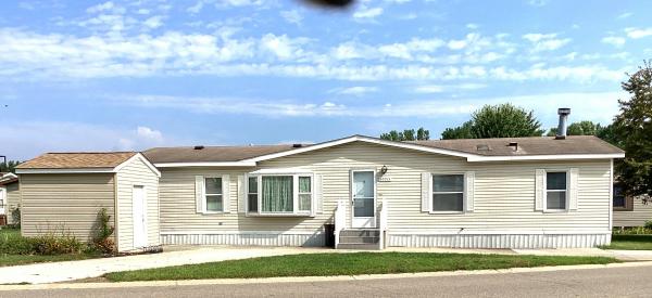 1986 Schult M220764AB Mobile Home