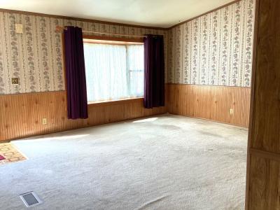 Photo 3 of 12 of home located at 49915 Deer Run Drive Shelby Township, MI 48315