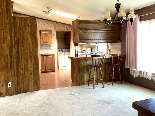 1986 Schult M220764AB Mobile Home