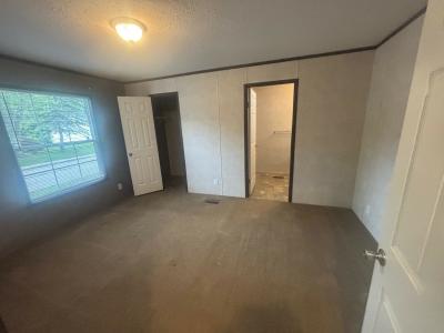 Photo 5 of 7 of home located at 6165 Robert Circle Site #273 Ypsilanti, MI 48197