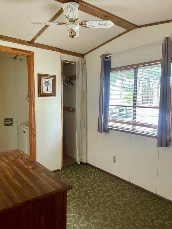 1985 BRIA  Home