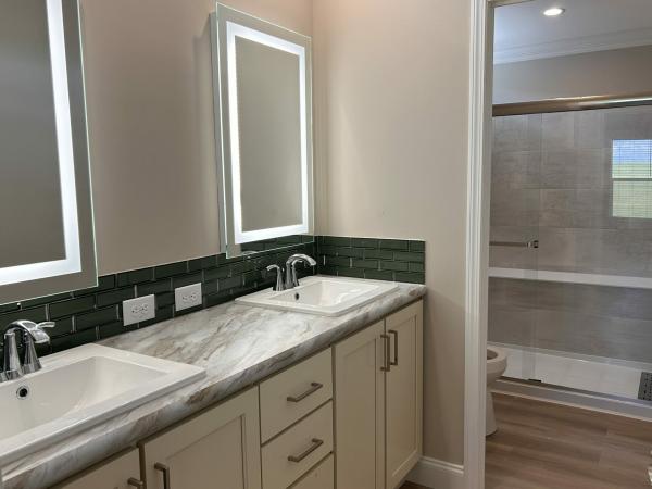 2023 Palm Harbor Ventura VI  Home