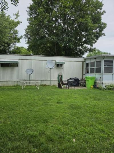 Photo 2 of 14 of home located at 25753 Lincoln Novi, MI 48375