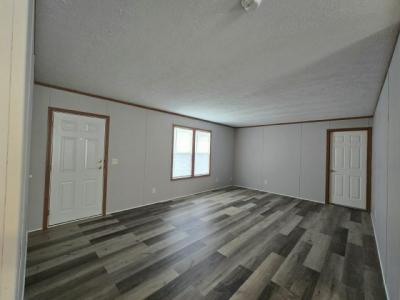 Photo 4 of 10 of home located at 319 Caesar St Lakeville, MN 55044