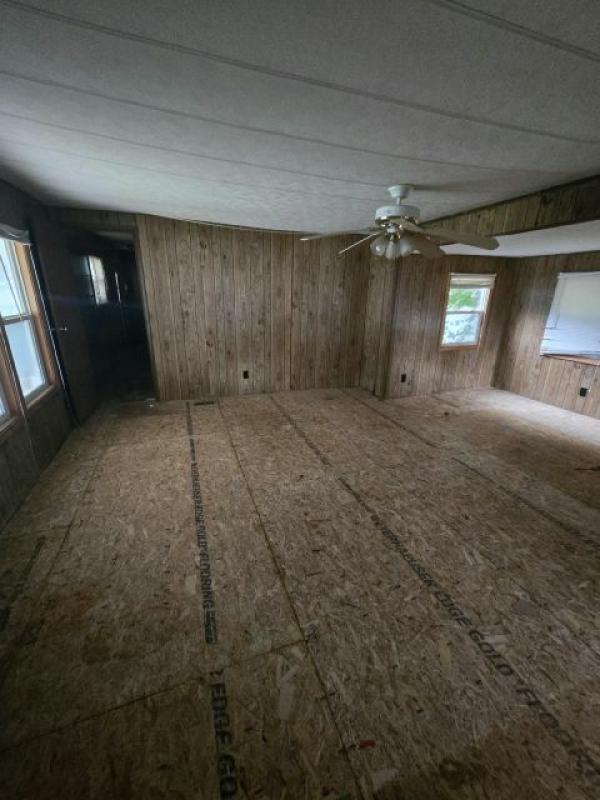 1977 HOMESTEAD Manufactured Home