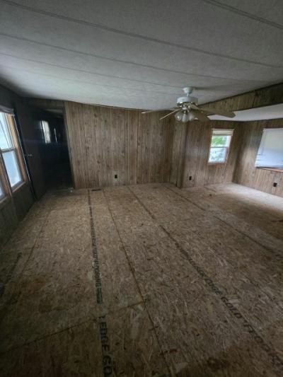 Photo 4 of 6 of home located at 97 Quarry Hill Estates Akron, NY 14001