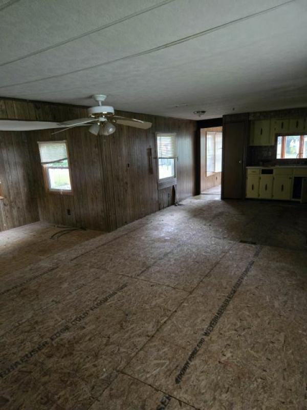 1977 HOMESTEAD Manufactured Home
