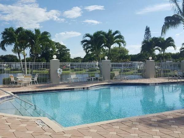 2019 LIVE OAK L2403C Manufactured Home