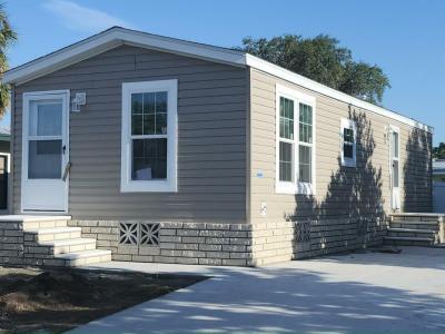 Mobile Home at 43 Lake Griffin Dr. Fruitland Park, FL 34731