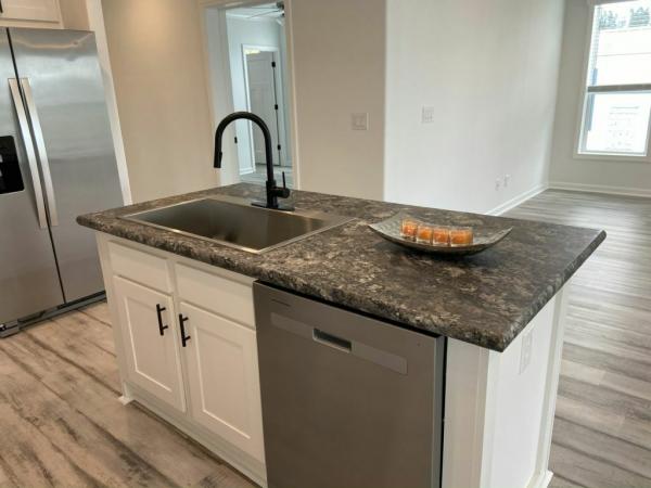 2025 Skyline - Ocala Bal Harbour w/ Den Mobile Home