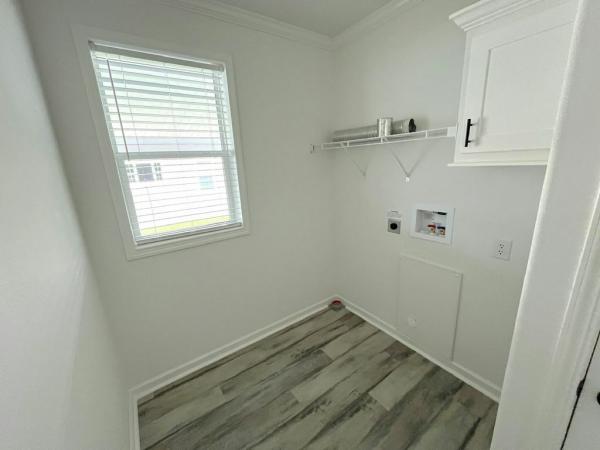 2025 Skyline - Ocala Bal Harbour w/ Den Mobile Home