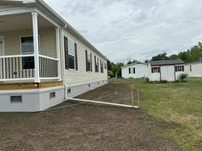 Photo 5 of 9 of home located at 1055 Fernwood Dr. Lockport, NY 14094