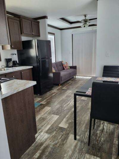 Photo 3 of 3 of home located at 602 N. Victoria Road Rv3337 Donna, TX 78537