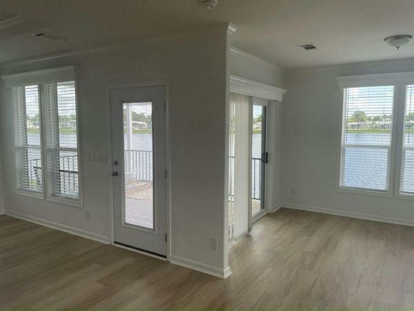 2025 Palm Harbor - Plant City Casa Marina - Elite Mobile Home