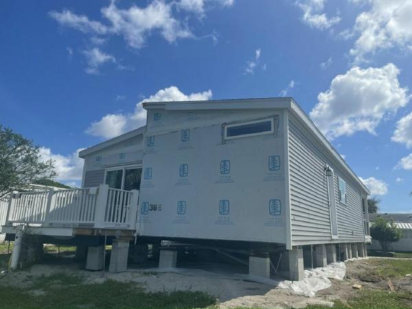 2025 Palm Harbor - Plant City Raleigh w/ Rear Porch Mobile Home